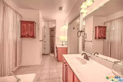 980 Thomas Arnold Road, Salado, TX 76571 - Photo 33