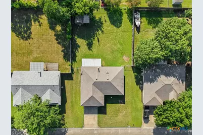 232 Thompson Circle, Lorena, TX 76655 - Photo 3