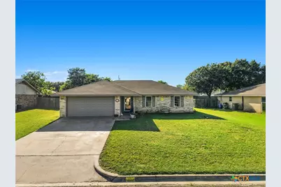 232 Thompson Circle, Lorena, TX 76655 - Photo 1