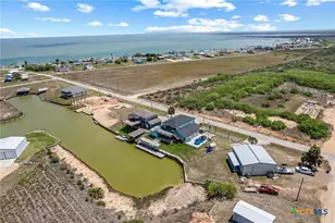 792 County Road 306 Rd, Port Lavaca, TX 77979 - Photo 17