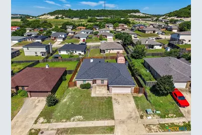 1320 Travis Circle, Copperas Cove, TX 76522 - Photo 33