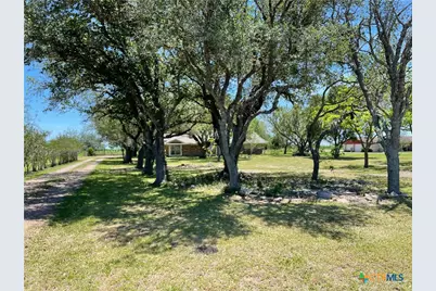 3373 State Highway 35, Port Lavaca, TX 77979 - Photo 3