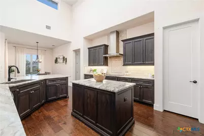 625 Haven Point Loop, New Braunfels, TX 78132 - Photo 7