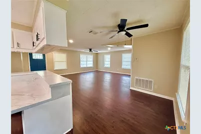 3510 Morningside Street, Victoria, TX 77901 - Photo 5