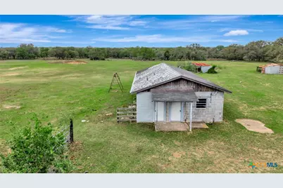 16297 State Highway 111, Yoakum, TX 77995 - Photo 21