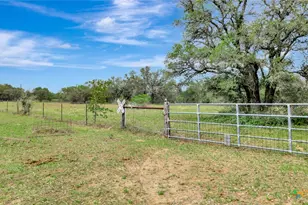 16297 State Hwy 111, Yoakum, TX 77995 - Photo 31