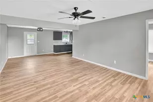 2005 Navidad St, Victoria, TX 77901 - Photo 3