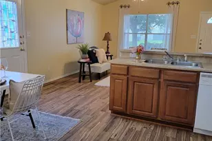 238 Bushtail Dr, New Braunfels, TX 78130 - Photo 5