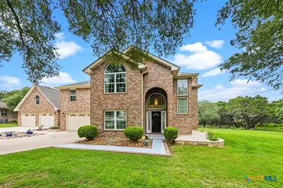 51 Hunters Point Drive, New Braunfels, TX 78132 - Photo 5