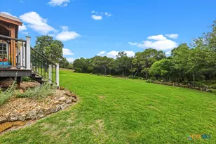 51 Hunters Pt Dr, New Braunfels, TX 78132 - Photo 35