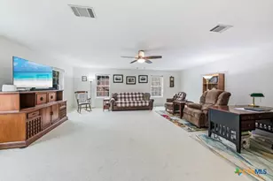 51 Hunters Pt Dr, New Braunfels, TX 78132 - Photo 27