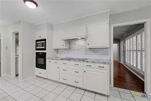 4108 Old Mill Rd, Waco, TX 76710 - Photo 17