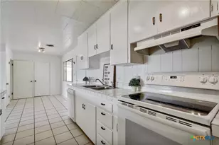 284 Lake Forest, Canyon Lake, TX 78133 - Photo 15