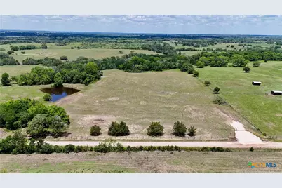 1048 Muehr Road, Weimar, TX 78962 - Photo 23