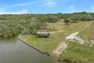 3042 Co Rd 452, Palacios, TX 77465 - Photo 3