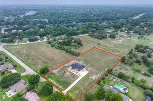 110 Lake Village Rd, Seguin, TX 78155 - Photo 45