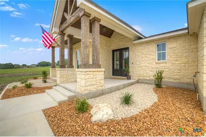 110 Lake Village Road, Seguin, TX 78155 - Photo 5