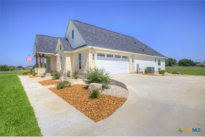 110 Lake Village Road, Seguin, TX 78155 - Photo 1