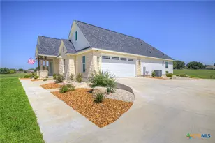 110 Lake Village Rd, Seguin, TX 78155 - Photo 1