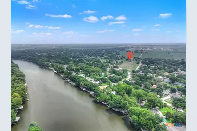 110 Lake Village Road, Seguin, TX 78155 - Photo 45