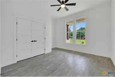 110 Lake Village Road, Seguin, TX 78155 - Photo 31