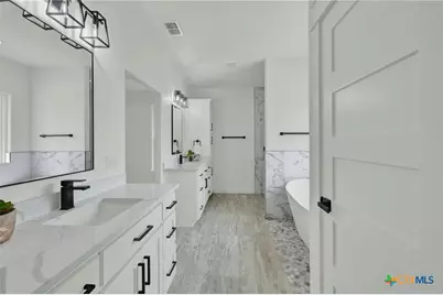 110 Lake Village Road, Seguin, TX 78155 - Photo 25