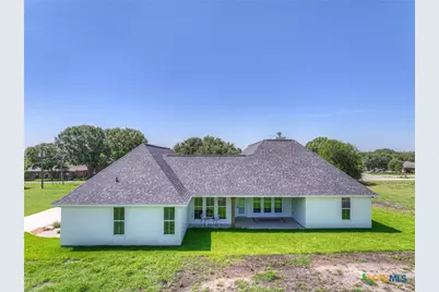 110 Lake Village Road, Seguin, TX 78155 - Photo 47