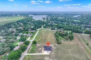 110 Lake Village Rd, Seguin, TX 78155 - Photo 47