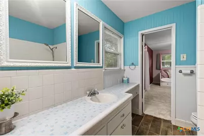 2422 Marlandwood Road, Temple, TX 76502 - Photo 37