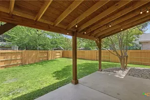 828 Fair Ln, New Braunfels, TX 78130 - Photo 39