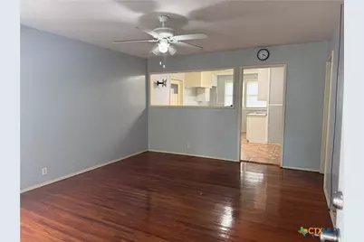 1604 E Mistletoe Avenue, Victoria, TX 77901 - Photo 3