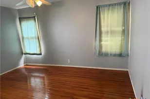 1604 E Mistletoe Ave, Victoria, TX 77901 - Photo 9