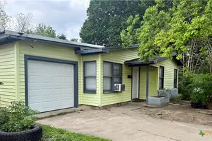 1604 E Mistletoe Ave, Victoria, TX 77901 - Photo 1