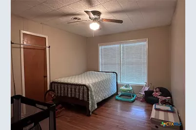 1214 Macarthur, Cuero, TX 77954 - Photo 3