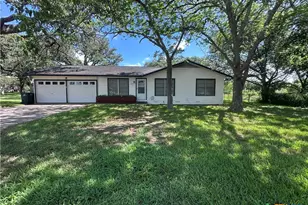 1214 Macarthur, Cuero, TX 77954 - Photo 1