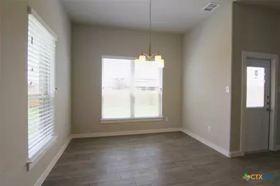 382 Creekside Curve, New Braunfels, TX 78130 - Photo 13