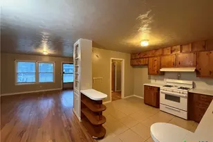 555 N Union Ave, New Braunfels, TX 78130 - Photo 3