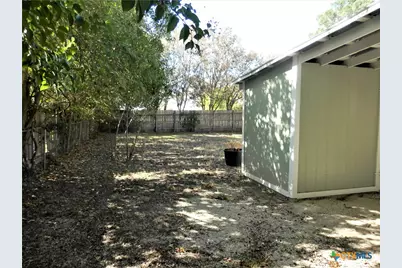 555 N Union Avenue, New Braunfels, TX 78130 - Photo 31