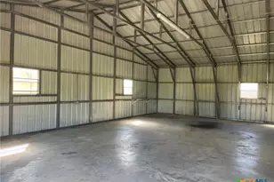 3371 Rathkamp Dreyer Rd, Yoakum, TX 77995 - Photo 7