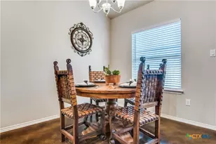1114 Renee Way, Seguin, TX 78155 - Photo 9