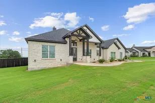 262 Glenview Cir, Belton, TX 76513 - Photo 7