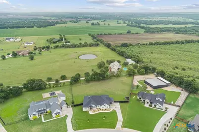 262 Glenview Circle, Belton, TX 76513 - Photo 3