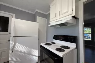 113 Bonham St, Port Lavaca, TX 77979 - Photo 11