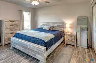 180 Colake Dr, Victoria, TX 77905 - Photo 11