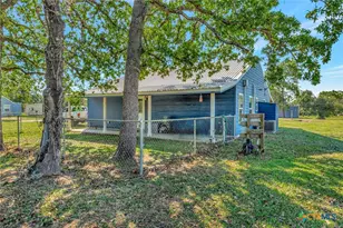 180 Colake Dr, Victoria, TX 77905 - Photo 15