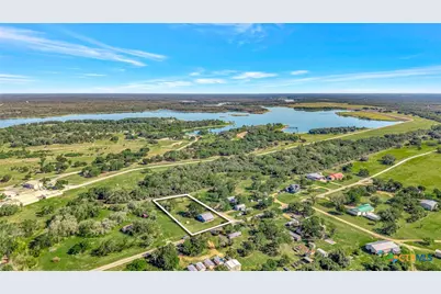 180 Colake Drive, Victoria, TX 77905 - Photo 25