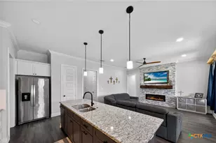 1704 Forestdale Blvd, Whitehouse, TX 75791 - Photo 5