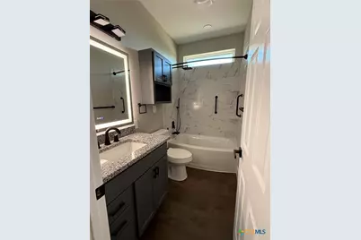 209 Haller Street, Yoakum, TX 77995 - Photo 11