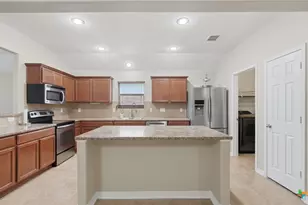 343 Cylamen, New Braunfels, TX 78132 - Photo 5
