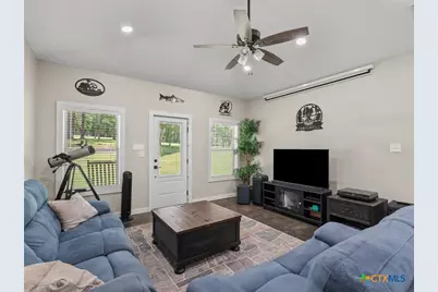 1386 Private Rd 1313, Centerville, TX 75833 - Photo 9